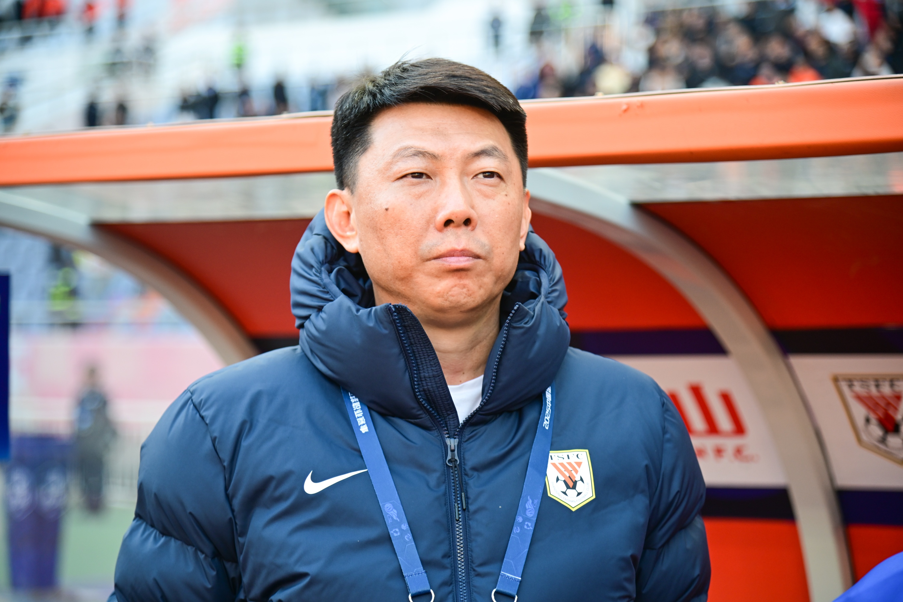 唐田接任山东代理主帅早有伏笔：俱乐部长期考察，上下摇摆皆可控