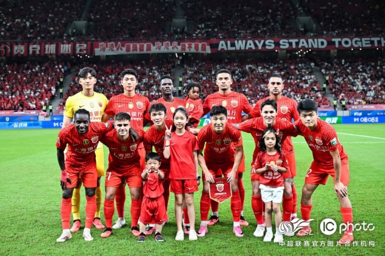 武磊越位进球被吹 魏震失点李新翔补时救主 海港1-1大连 武磊越位进球被吹 魏震失点李新翔补时救主 海港1-1大连